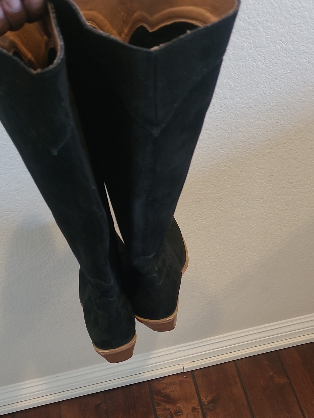 Mi.iM CLASSY Black Suede Mid-Calf Western Boots - Women's Size 7.5 - Picture 5 of 7